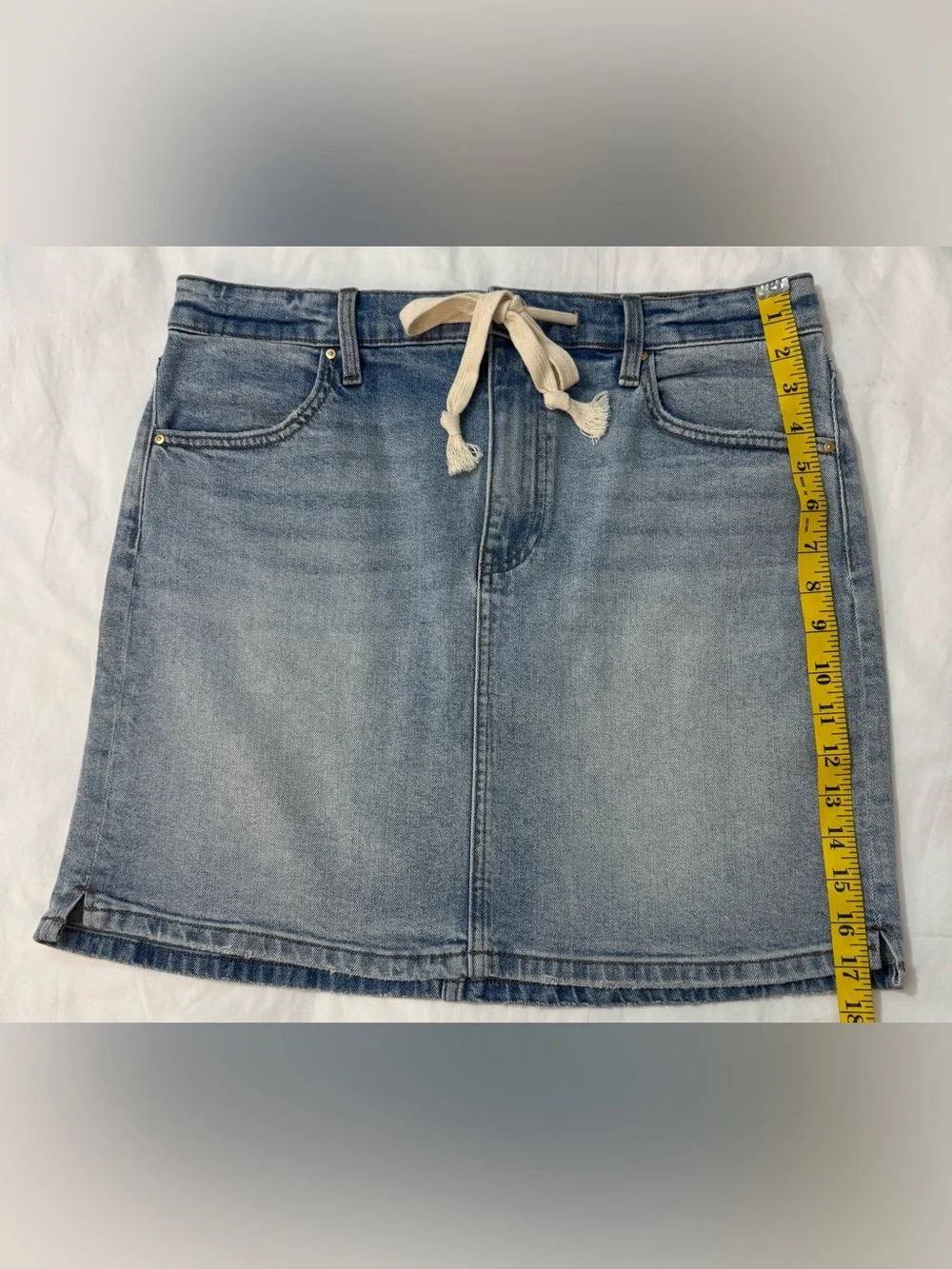 EUC Kut From The Kloth Women's Holly Blue Skirt Size 6 - Picture 5 of 6